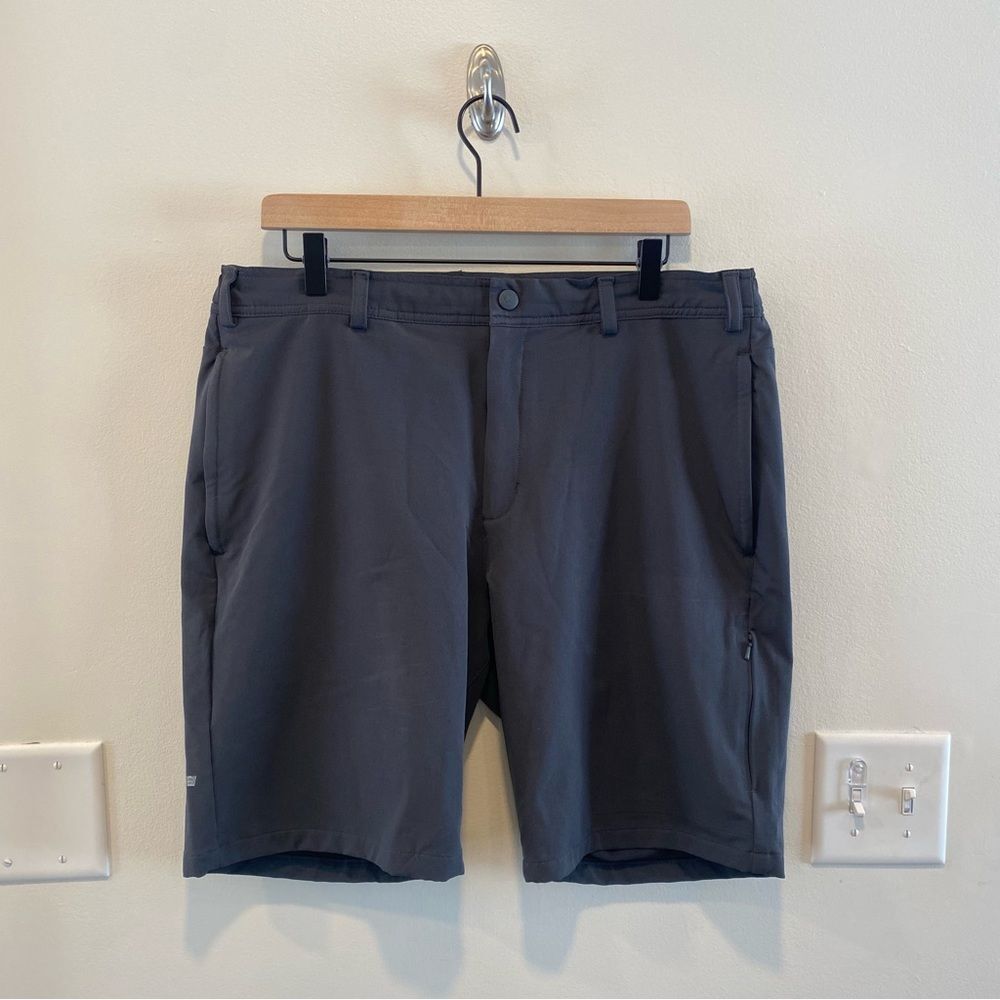Mack Weldon Radius Flex Short men’s size large performance athletic gray